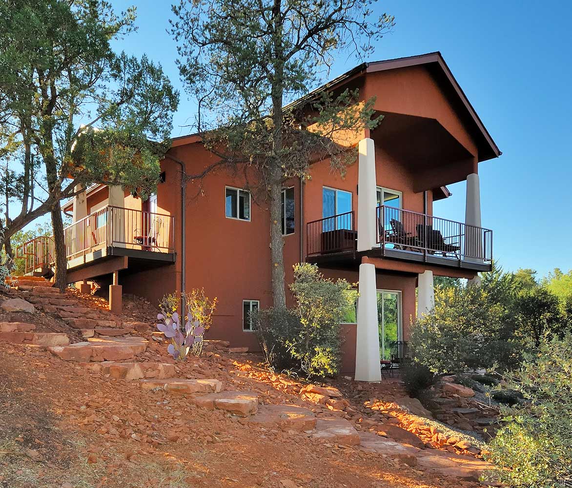 Stay at our Luxury Sedona Vacation Rental at Sedona Cathedral Hideaway